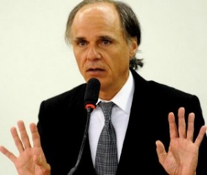 danieldantas_antoniocruz_ABr