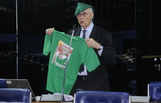 Suplicy em ação: Robin Hood contra a pobreza - Waldemir Barreto/Ag. Senado