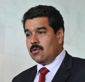 Maduro insinuou, em discurso na segunda-feira, que adiversário é homossexual