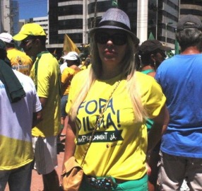 rosanecollor_cadaminuto1