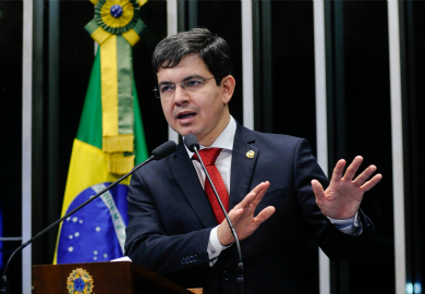 Senador Randolfe Rodrigues (Rede-AP). [fotografo]Agência Senado[/fotografo]