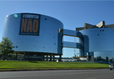 Grupo deixará sede da PGR (foto) em direção ao Congresso, a 1km de distância