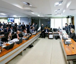 Comissão do CAE aprovou na sessão desta terça-feira repasse de US$ 473,7 milhões em operações de crédito externo