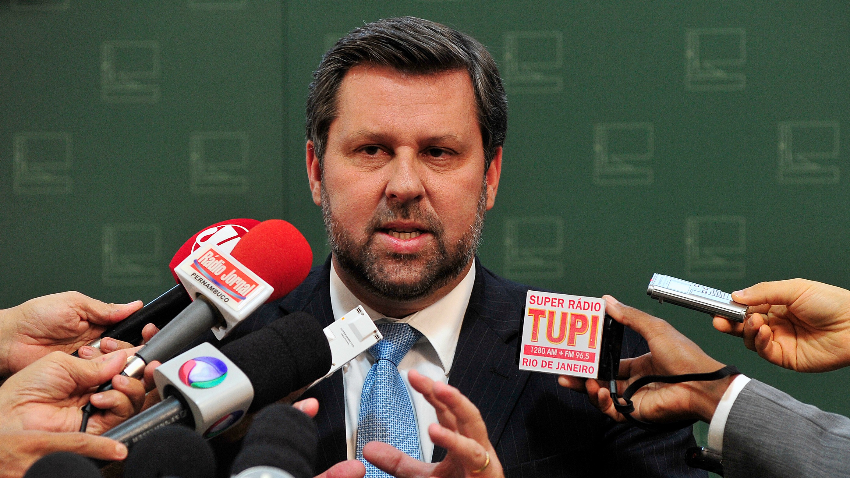 Deputado Carlos Sampaio (PSDB-SP)
