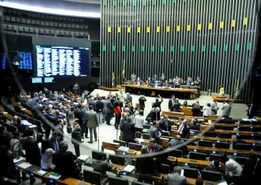 Sessão plenária desta segunda-feira foi presidida por Waldir Maranhão