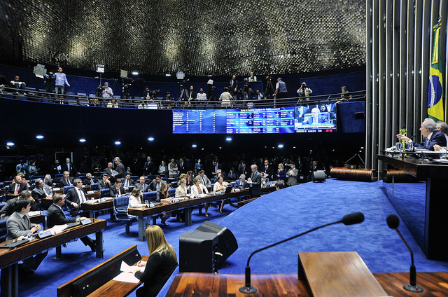 Na sessão de pronúncia, Senado aprovou o impeachment por 59 votos a favor e 21 contra