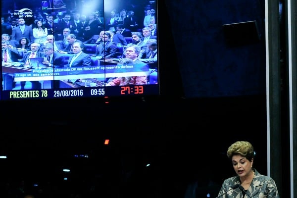 Por 45 minutos, Dilma discursou no Senado diante de 78 dos 81 senadores