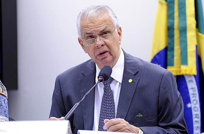 Presidente do Conselho de Ética, José Carlos Araújo (PR-BA), escolherá os relatores na próxima semana