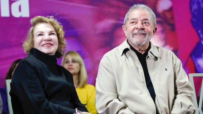 Lula e Marisa são indiciados por corrupção passiva e lavagem de dinheiro