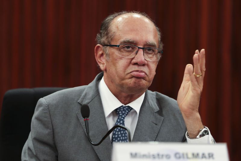 Para Gilmar Mendes, presidente do TSE, tirar obrigatoriedade do voto não vai melhorar a representação política brasileira