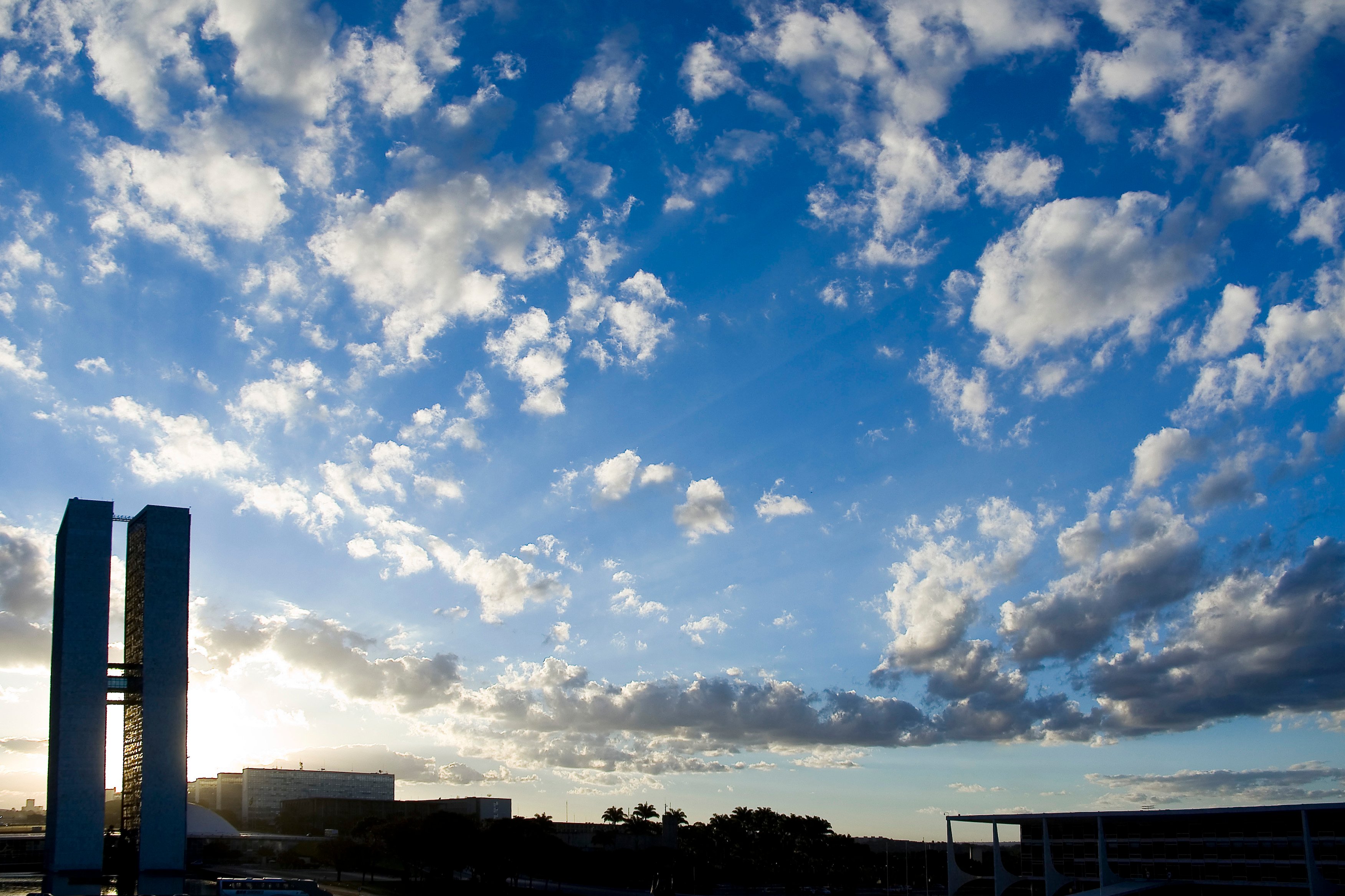 O simbólico céu de Brasília. Foto: Agência Brasil