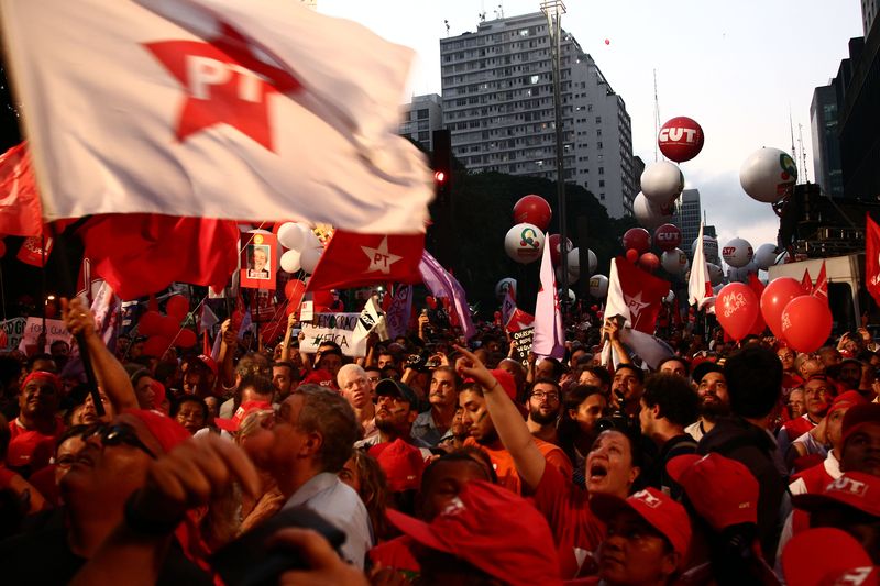 Depois de baixo número de prefeituras conquistadas, PT atinge nova queda em número de vereadores eleitos em primeiro turno