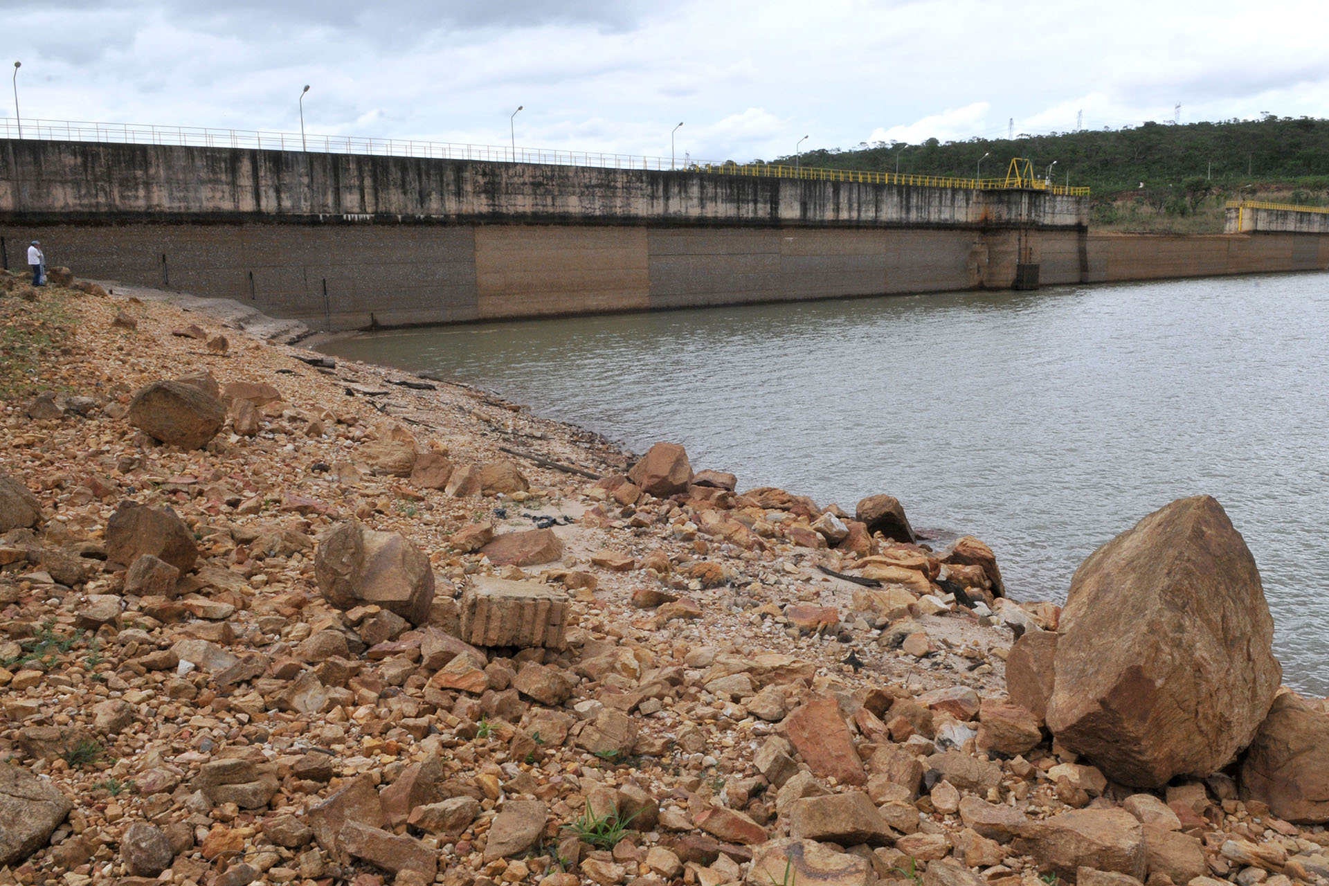 A Barragem do Descoberto nesta segunda-feira (7): nível de água está pouco acima dos 20%