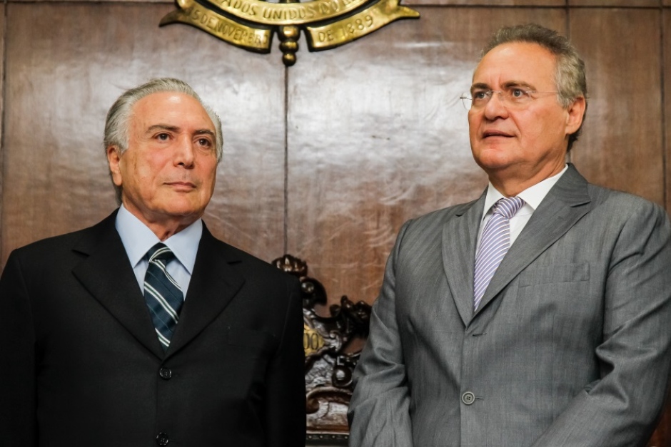 Temer e Renan, companheiros de partido, estão focados em aprovar PEC que limita os gastos. Para isso, Planalto segue protegendo presidente do Senado