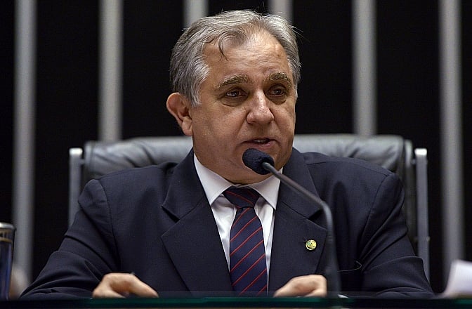 Em cerimônia organizada pelo senador Izalci Lucas, que é integrante da CPMI dos Atos Golpistas, invasor do Congresso Nacional foi homenageado. Foto: Senado Federal