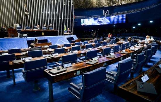 Cadeiras vazias na reta final do ano legislativo