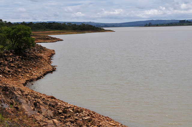 Barragem do Descoberto em 16 de fevereiro, quando o nível de água estava em 36,74%