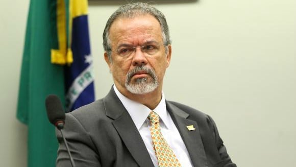 Jungmann fez pedido à PF após manifesto de docentes da UFSC que afirma que o professor Aureo Mafra de Moraes passou a ser alvo de investigação por ter participado da homenagem ao reitor morto, Luiz Carlos Cancellier[fotografo]Agência Brasil[/fotografo]