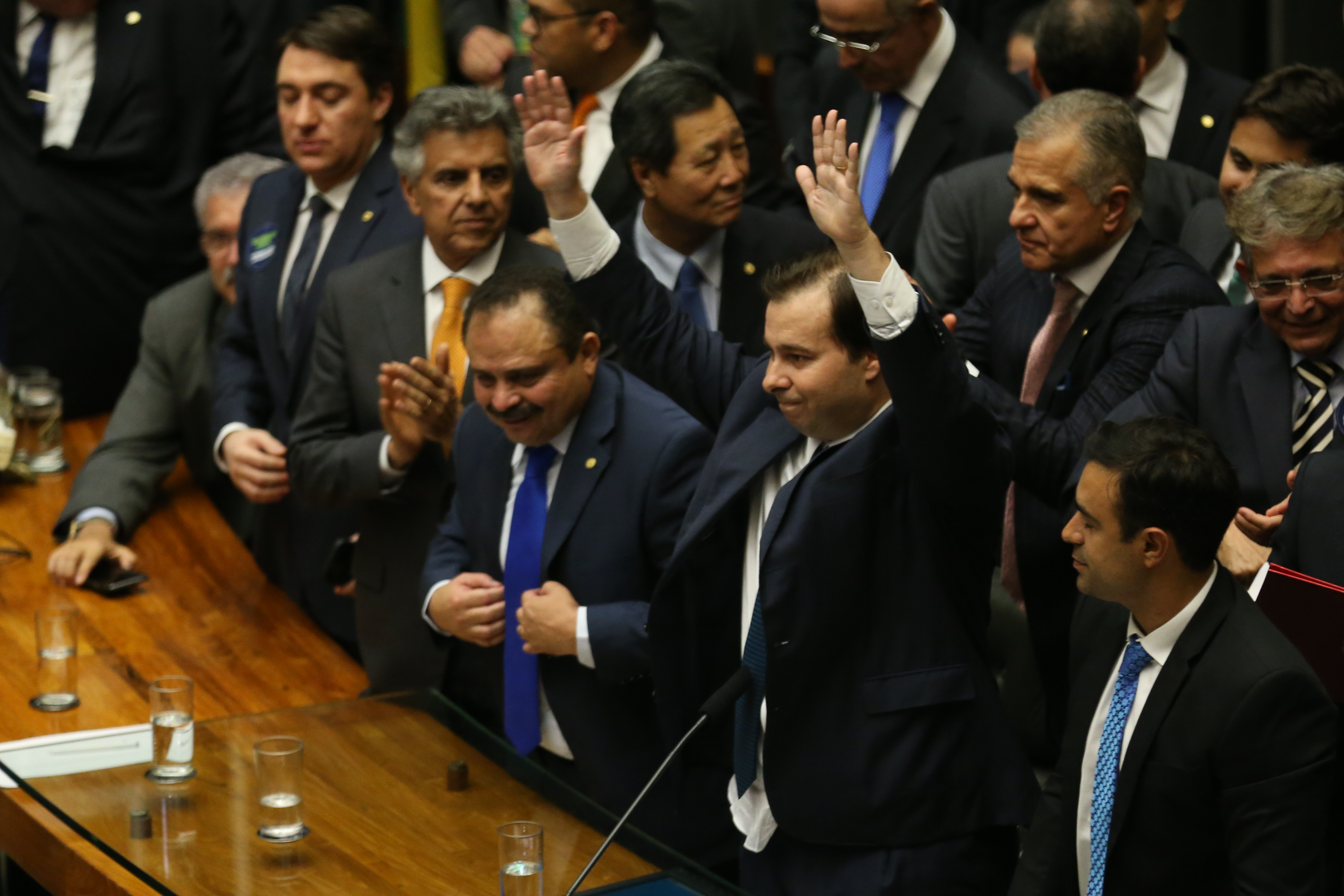 Rodrigo Maia comemora reeleição, confirmada em primeiro turno da votação realizada na última quinta-feira