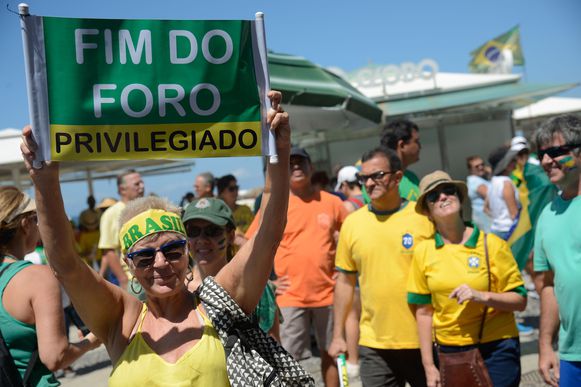 Manifestações pelo fim do foro