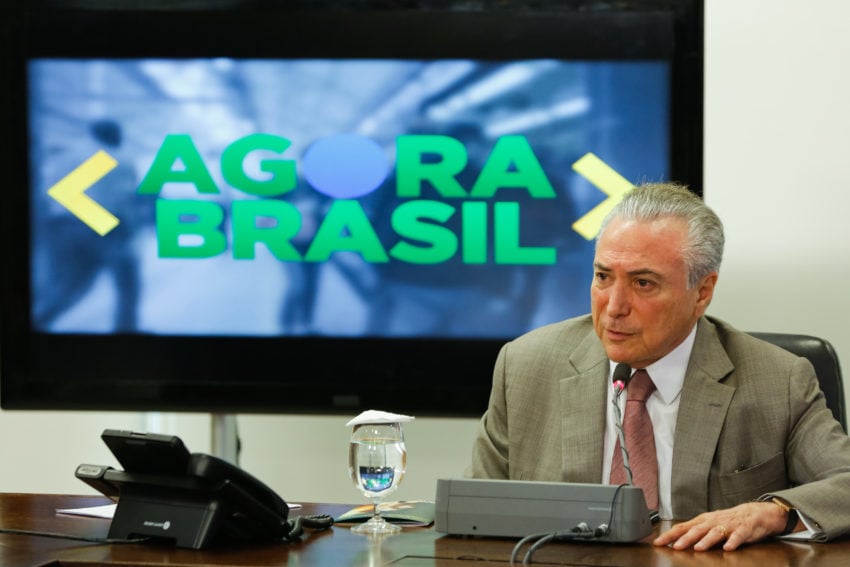 Avaliação de Temer só não é pior que a de José Sarney, em 1989, durante crise da hiperinflação. Às vésperas do impeachment, Dilma tinha 13% de aprovação, quase o dobro dos atuais 7% de Temer