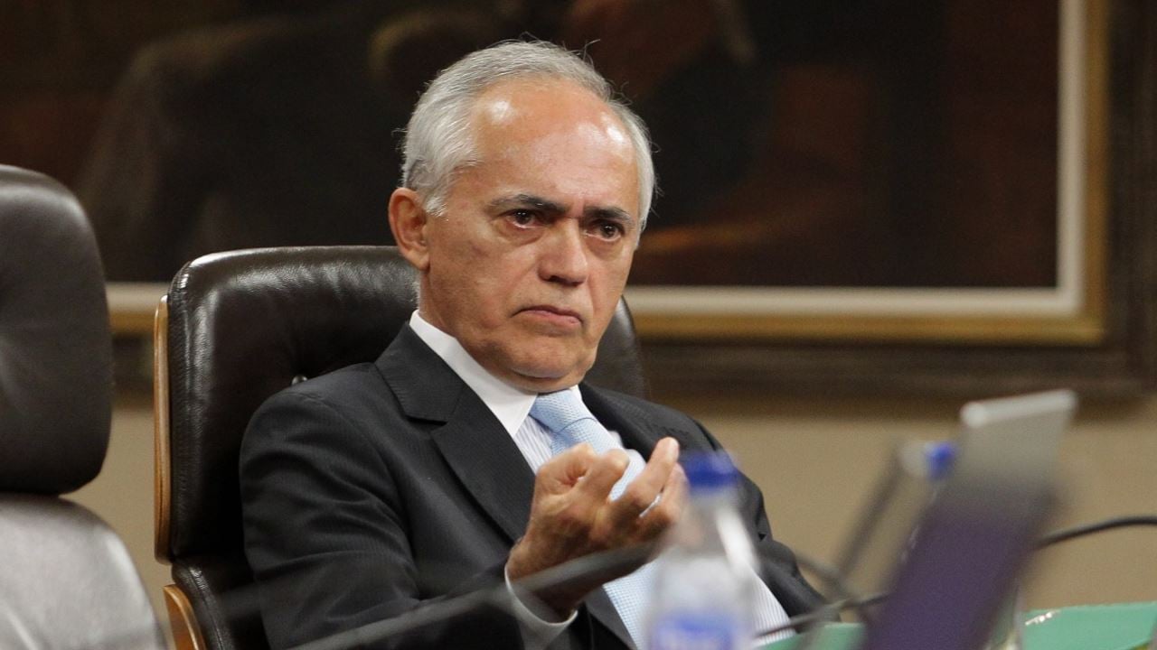 Presidente do Tribunal de Contas da União, Raimundo Carreiro, é um dos acusados de corrupção passiva por favorecer a UTC no processo de Angra 3