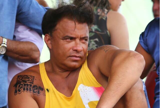 Deputado da tatuagem falsa é acusado de injúria e difamação. Celso de Mello entendeu que declarações não estão sob inviolabilidade do mandato