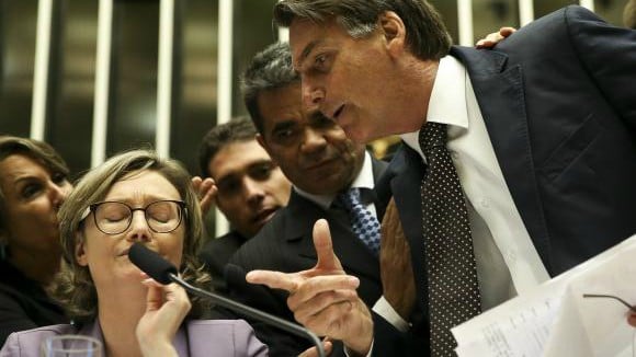 Bolsonaro em um dos momentos de enfrentamento com a deputada Maria do Rosário na Câmara[fotografo]ABr[/fotografo]