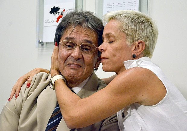 Roberto Jefferson comunicou a Temer, em reunião no Planalto, que partido declina da indicação de sua filha, a deputada Cristiane Brasil. Outro nome será sugerido na reforma ministerial