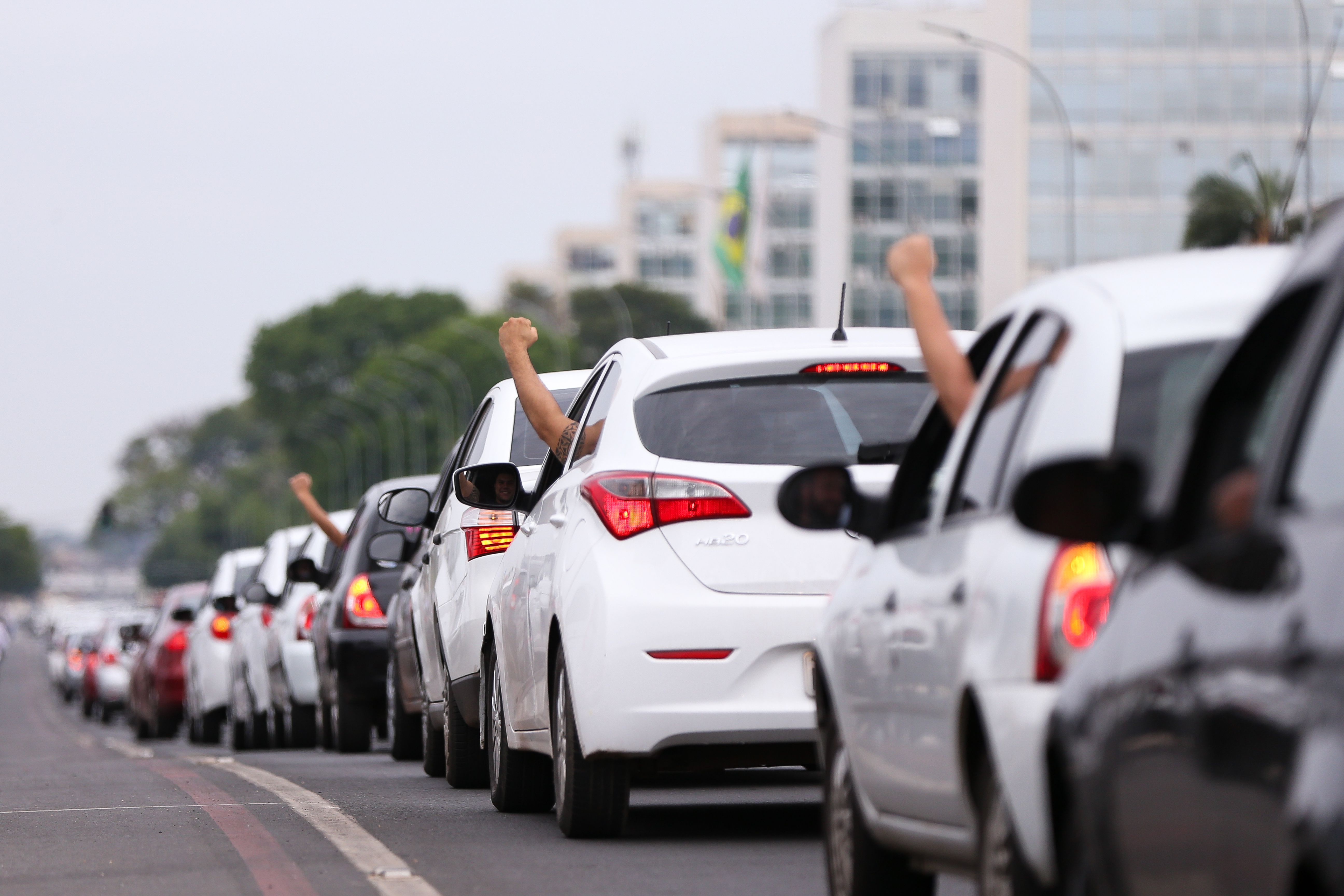 STF forma maioria para unificar entendimento sobre vínculo empregatício entre motoristas de aplicativo e plataformas