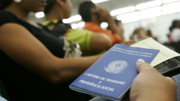 Em dezembro, o país fechou 265,8 mil postos de trabalho com carteira assinada. Os dados são do Caged, divulgados segunda-feira (31).[/fotografo] Contraf/CUT[/fotografo]