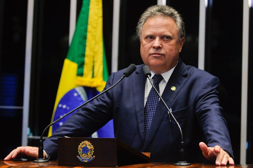 Ao julgar caso de Blairo Maggi, Primeira Turma do STF decidiu aplicar mesmo entendimento a parlamentares e enviou denúncia contra o ministro para a primeira instância da Justiça de Mato Grosso