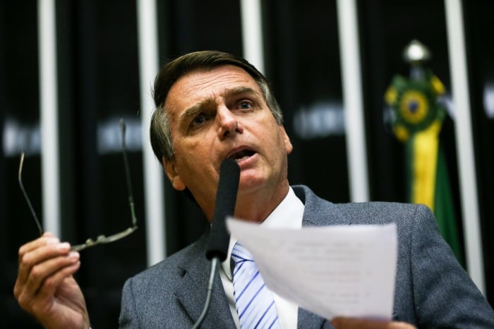 Bolsonaro agora encarna perfil liberal, mas teve atuação contrária a privatizações, por exemplo, como deputado