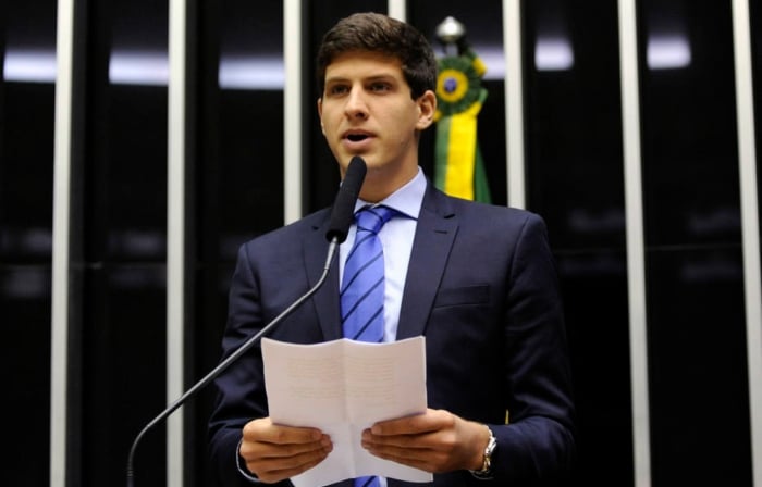 João Campos discursa na tribuna da Câmara em 2014, na solenidade de homenagem ao pai, Eduardo Campos[fotografo]
Luis Macedo / Câmara dos Deputados[/fotografo]