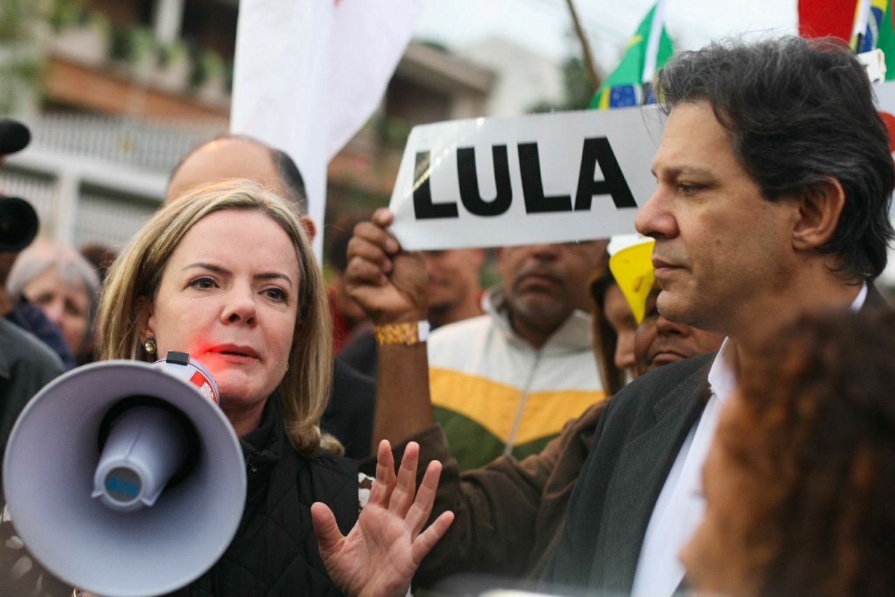 Presidente do PT diz que o partido apoiaria qualquer candidato que estivesse no segundo turno contra Bolsonaro[fotografo]Joka Madruga/AGPT[/fotografo]