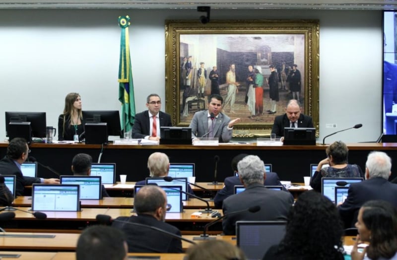 Reunião na comissão especial mantém alta temperatura das ocasiões anteriores[fotografo]Alex Ferreira / Câmara dos Deputados[/fotografo]