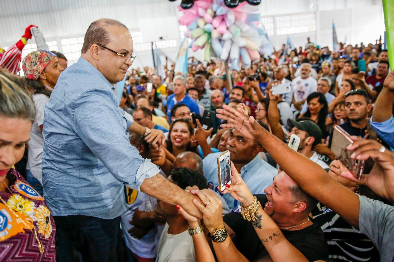 Assessoria da campanha do governador eleito nega ter contratado serviço de dispara de mensagens em massa no WhatsApp[fotografo]Reprodção / Facebook[/fotografo]