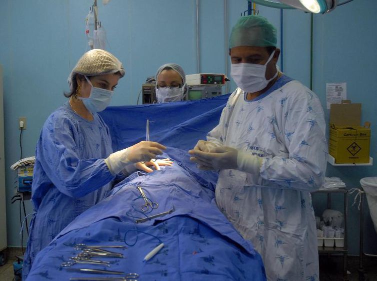 Para presidente eleito, exame nos moldes da OAB para médicos vai reduzir a mão de obra disponível no país[fotografo]Marcello Casal/ABr[/fotografo]