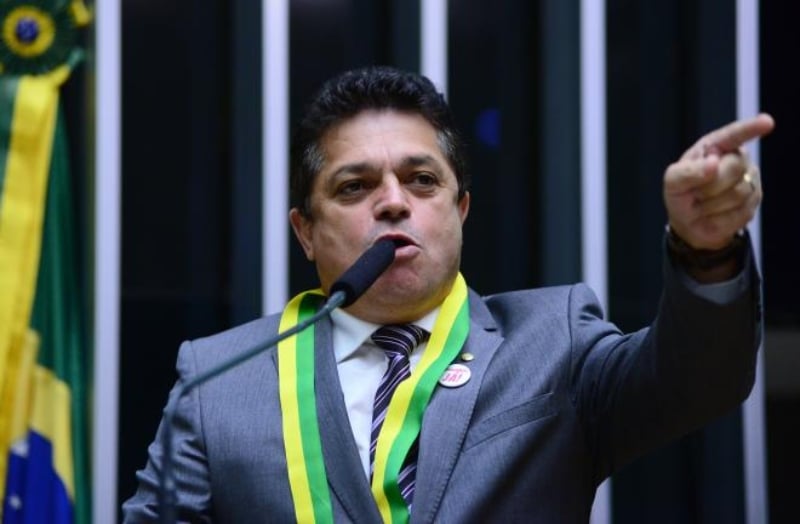 Condenado a cinco anos e três meses de prisão em regime semiaberto, João Rodrigues exerce suas funções normalmente na Câmara desde fevereiro[fotografo]Nilson Bastian / Câmara dos Deputados[/fotografo]