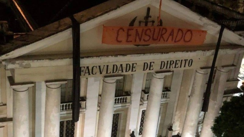 Faculdade de Direito da Universidade Federal Fluminense foi palco de protesto após ação da Justiça Eleitoral durante as eleições. 