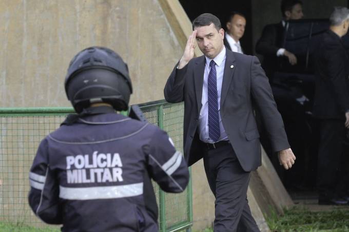 Flávio Bolsonaro [fotografo]Fábio Rodrigues Pozzebom/ABr[/fotografo]