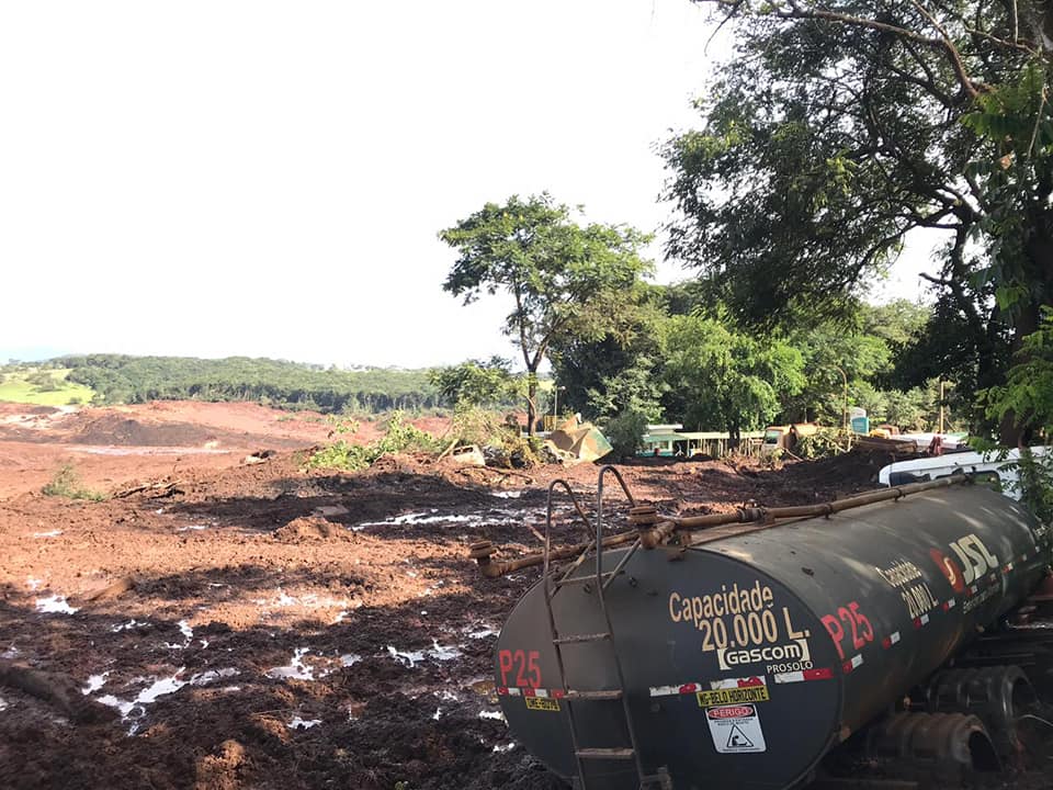 Bombeiros haviam confirmado, até o início da tarde, 37 mortos[fotografo]Divulgação/MPMG[/fotografo]