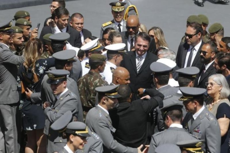 Bolsonaro em cerimônia com militares[fotografo]Agência Brasil[/fotografo]