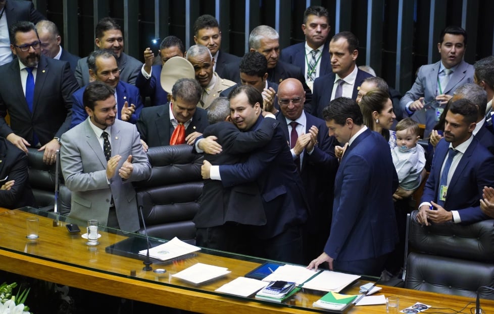 Harmonia, só que não: membros da base governista divergem sobre termos do acordo que levou à vitoria de Maia[fotografo]Pablo Valadares / Câmara[/fotografo]