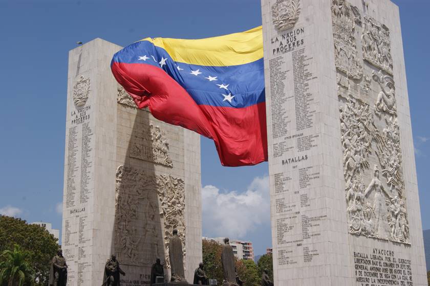 Nicolás Maduro classifica ajuda humanitária como intromissão externa na política da Venezuela. Socorro foi pedido pelo autodeclarado presidente interino Juan Guaidó[fotografo]Leandra Felipe/ABr[/fotografo]