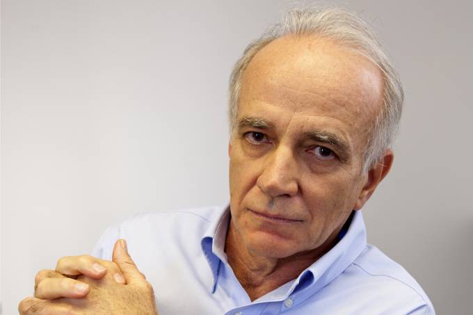 André Lara Resende propõe mudança nas discussões macroeconômicas, com deslocamento do foco para o 
papel da dívida pública e a sistemática de seu tratamento pelas autoridades monetárias[fotografo]Bel Pedrosa/Divulgação[/fotografo]