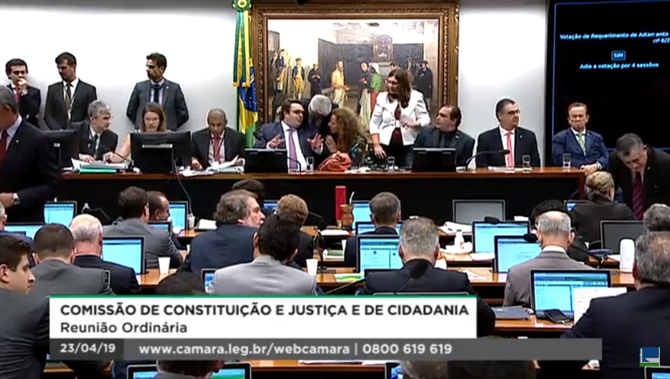 Sessão da CCJ na última terça (23) durou quase nove horas[fotografo]Reprodução/TV Câmara[/fotografo]