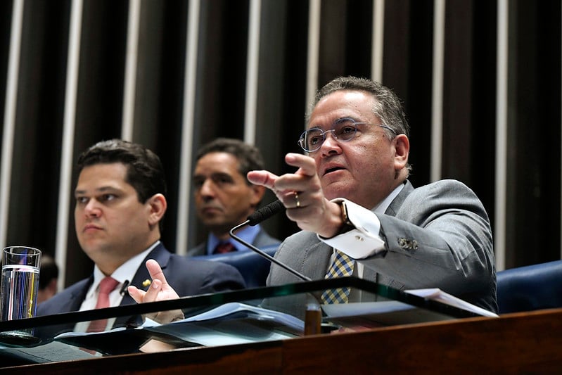 Plenário do Senado Federal durante sessão deliberativa extraordinária. O presidente do Senado Federal, senador Davi Alcolumbre (DEM-AP); rsenador Roberto Rocha (PSDB-MA).rrFoto: Geraldo Magela/Agência Senado