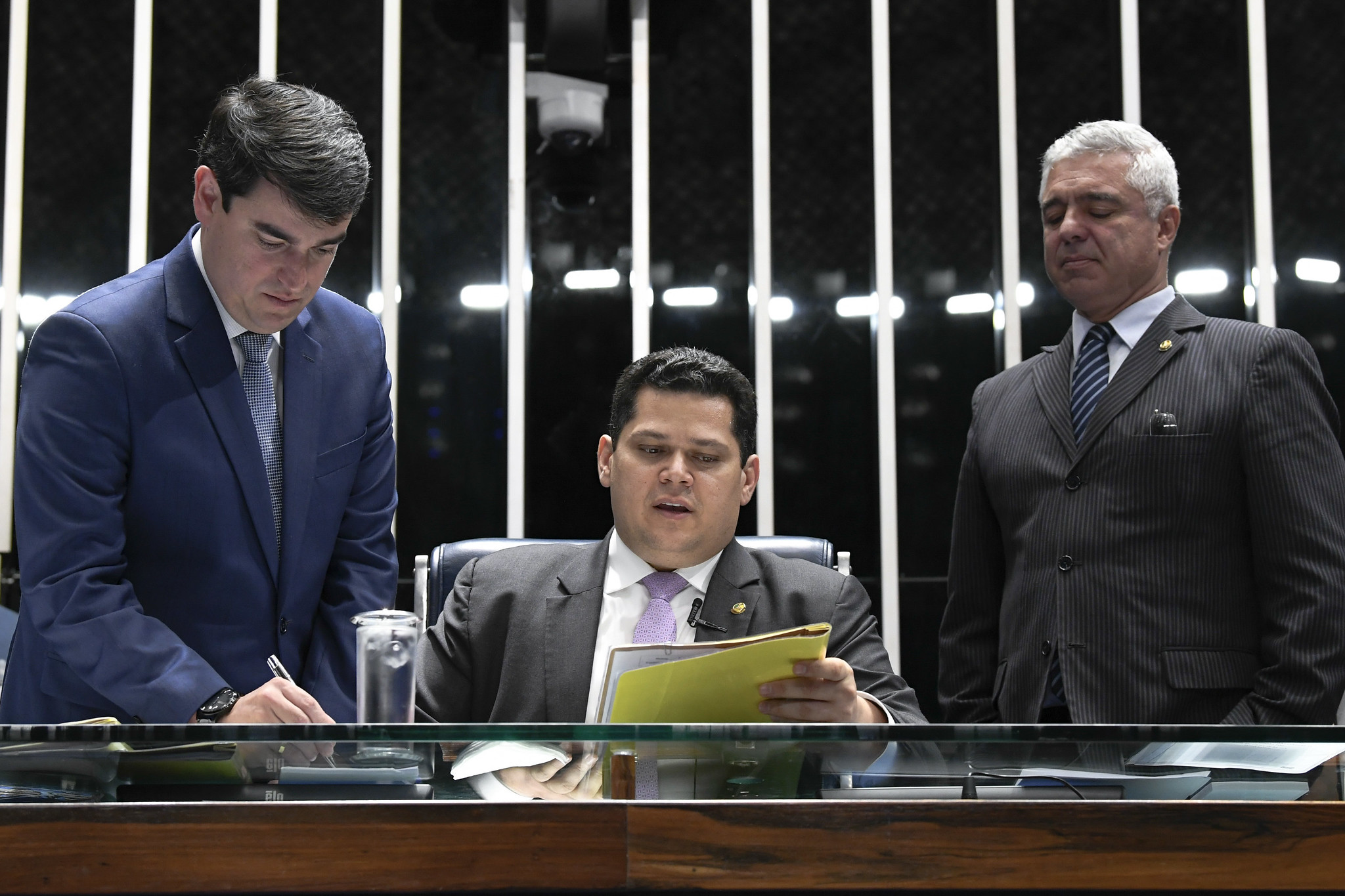 Líder do PSL, Major Olímpio (dir.) é um dos maiores defensores do decreto no Senado[fotografo]Jefferson Rudy/Agência Senado[/fotografo]