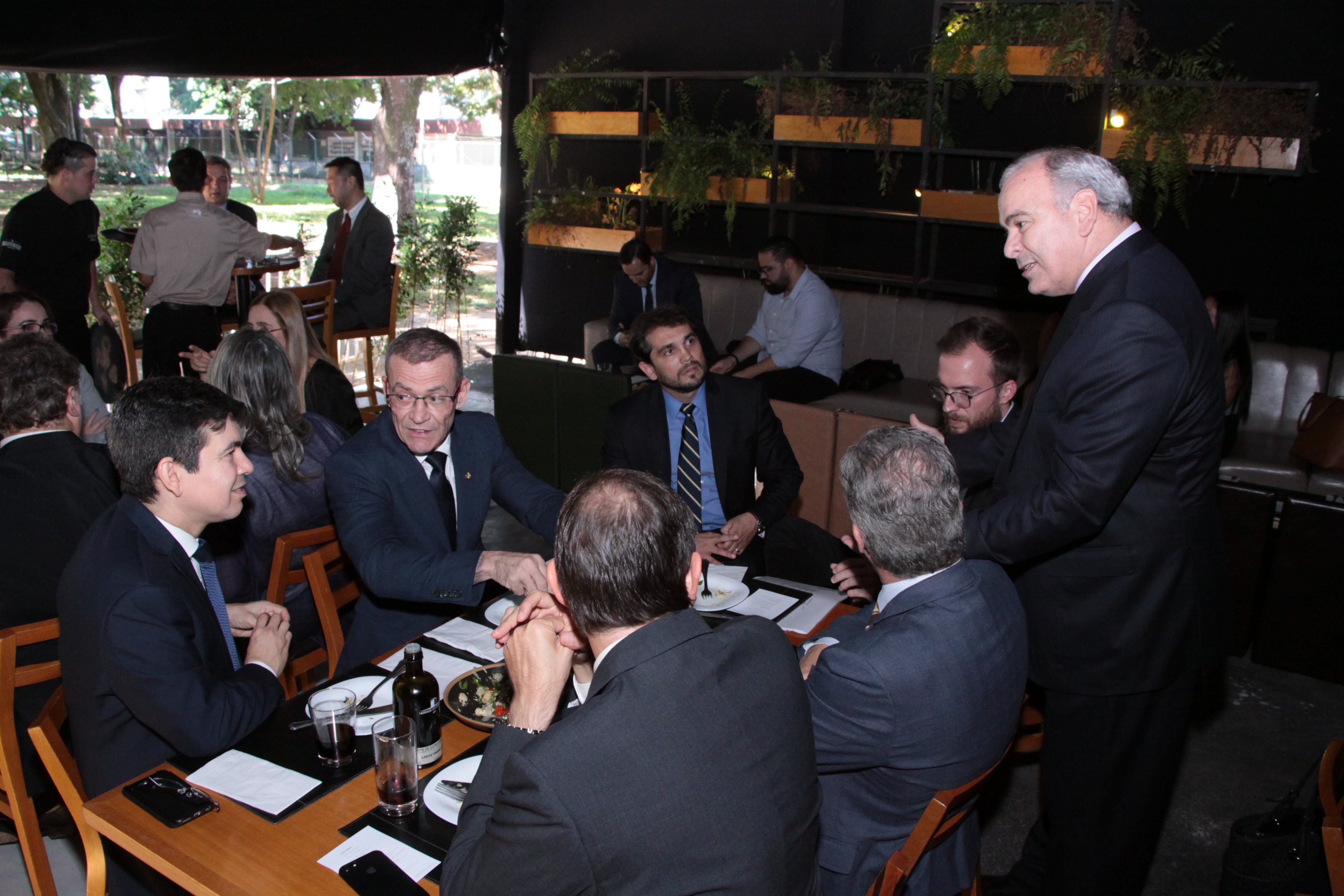 Parlamentares presentes no almoço de lançamento do Prêmio Congresso em Foco 2019